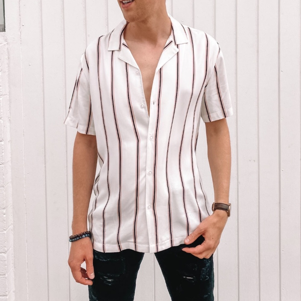 Forever 21 Men, Striped Short Sleeve Button-Up, S